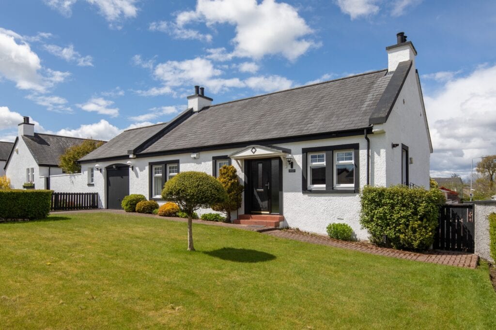Crofthead Cottage, Crofthead Place, Newton Mearns, G77 5QQ Nicol Estate Agents