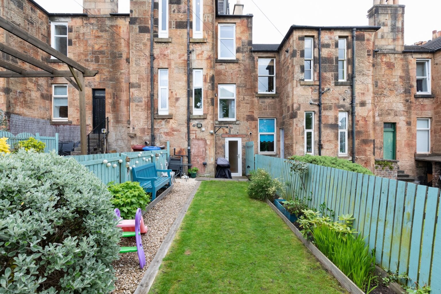 30 Wardlaw Avenue, Rutherglen, G73 3EH Nicol Estate Agents