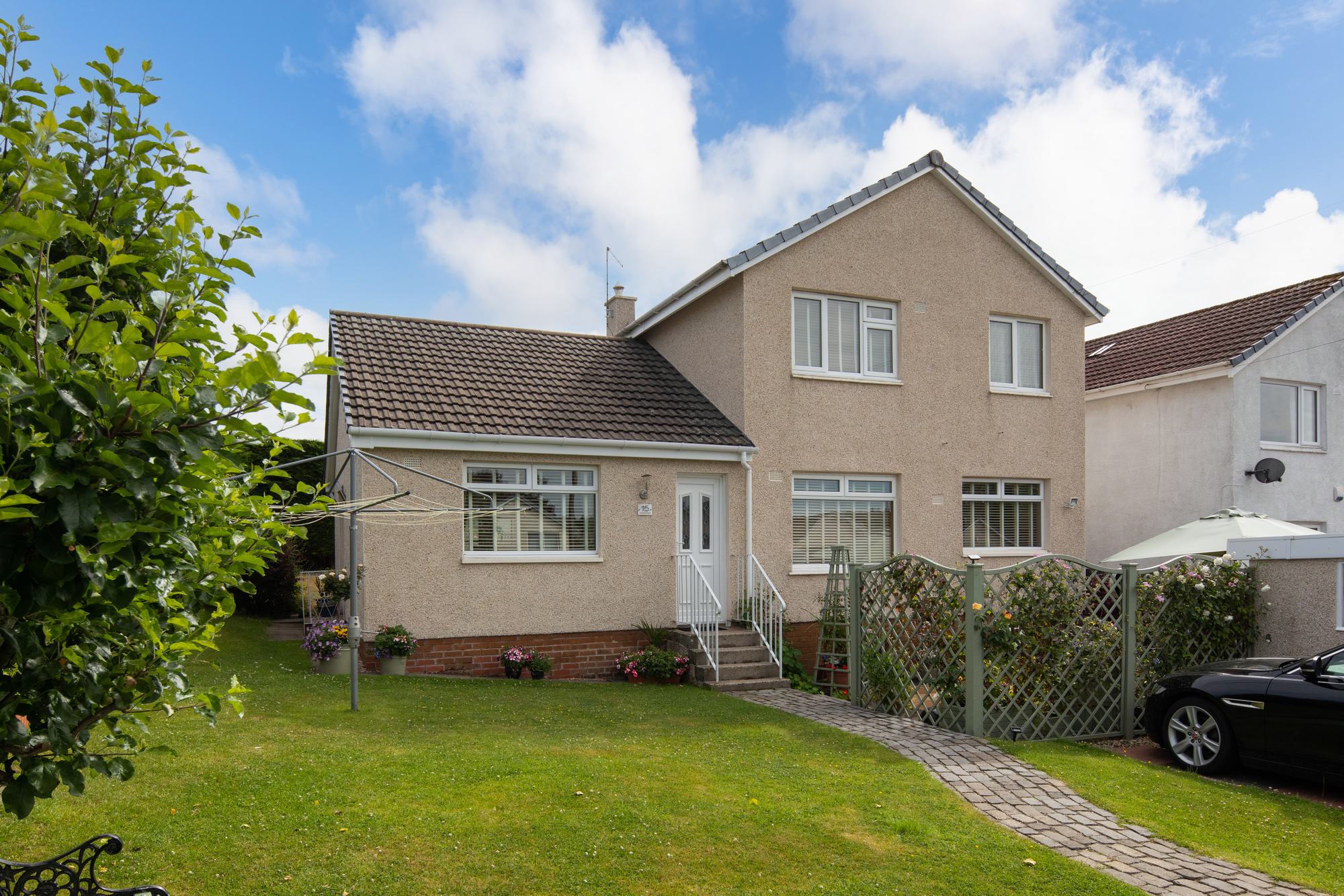 Kinloch Road, Newton Mearns Nicol Estate Agents