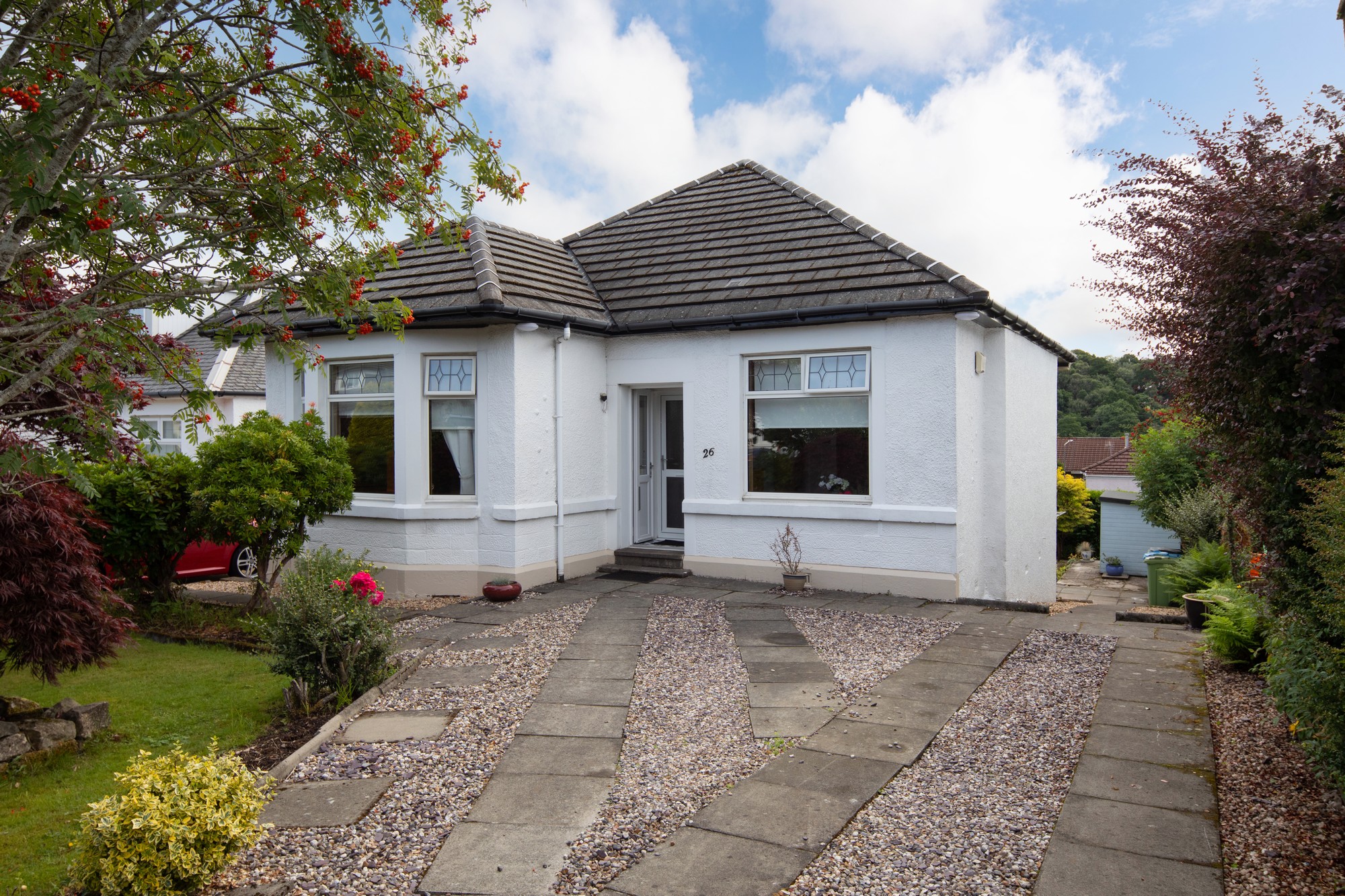 Stamperland Gardens, Clarkston Nicol Estate Agents