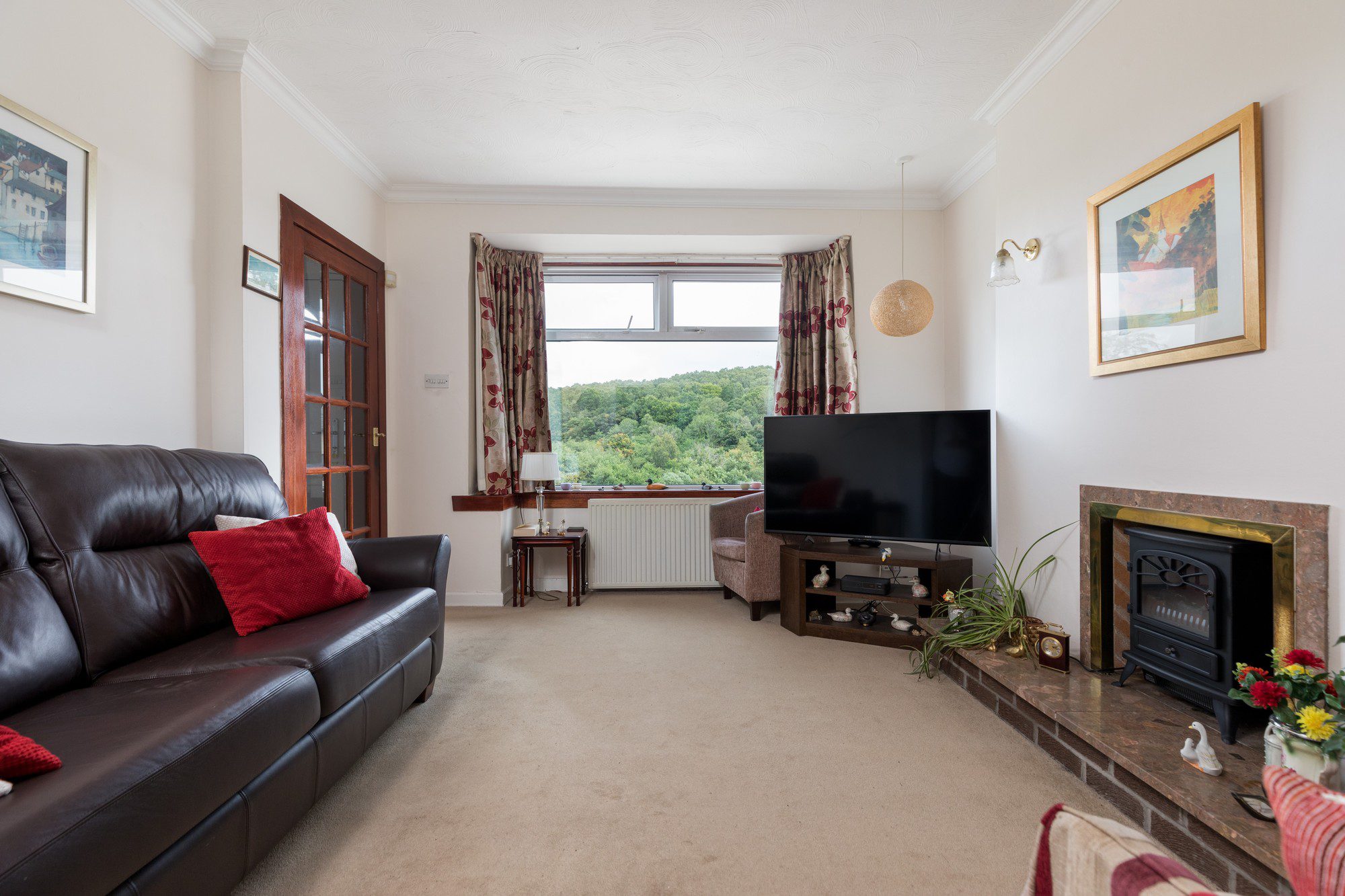 Moray Drive, Clarkston Nicol Estate Agents