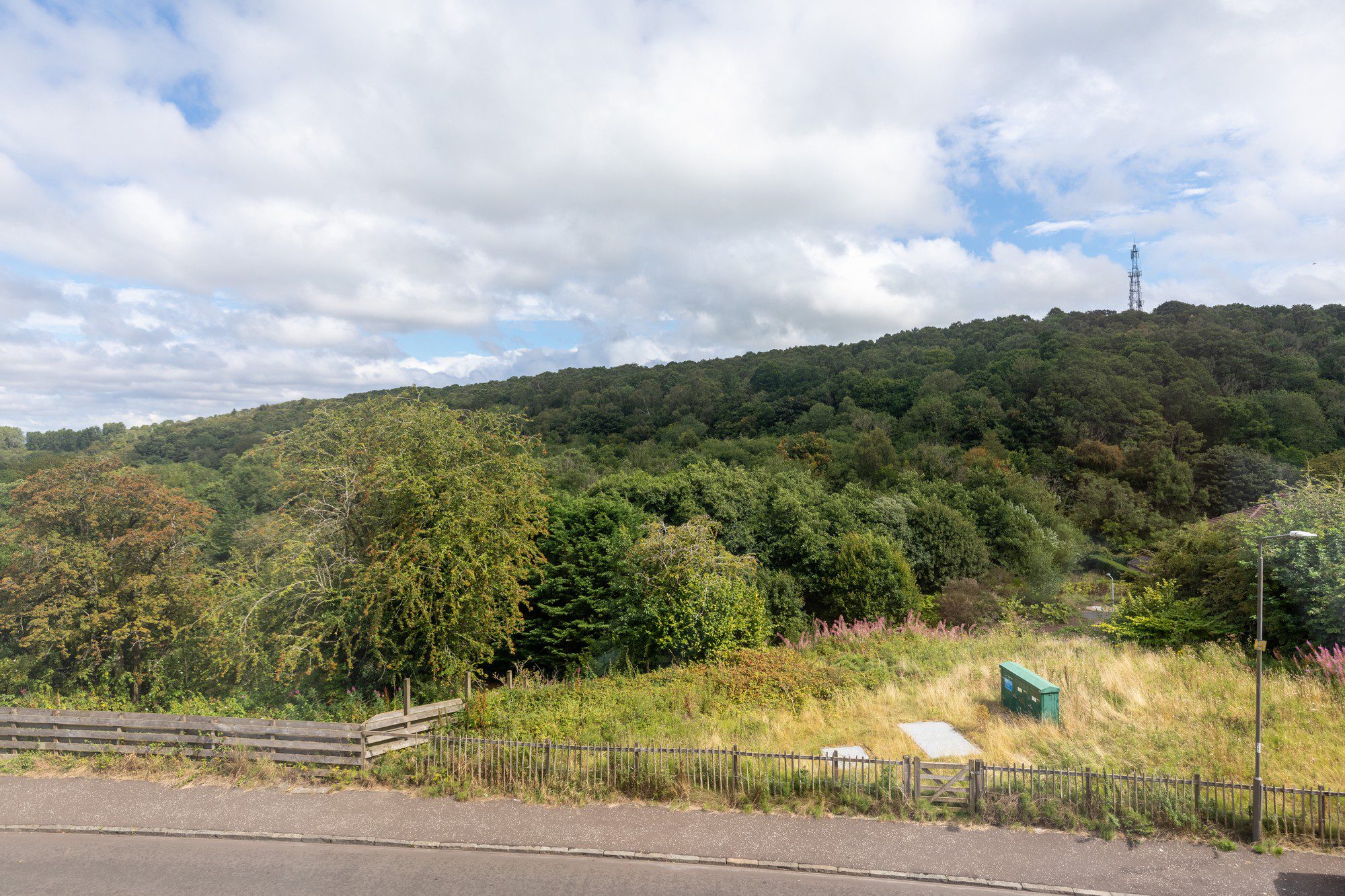 Moray Drive, Clarkston Nicol Estate Agents