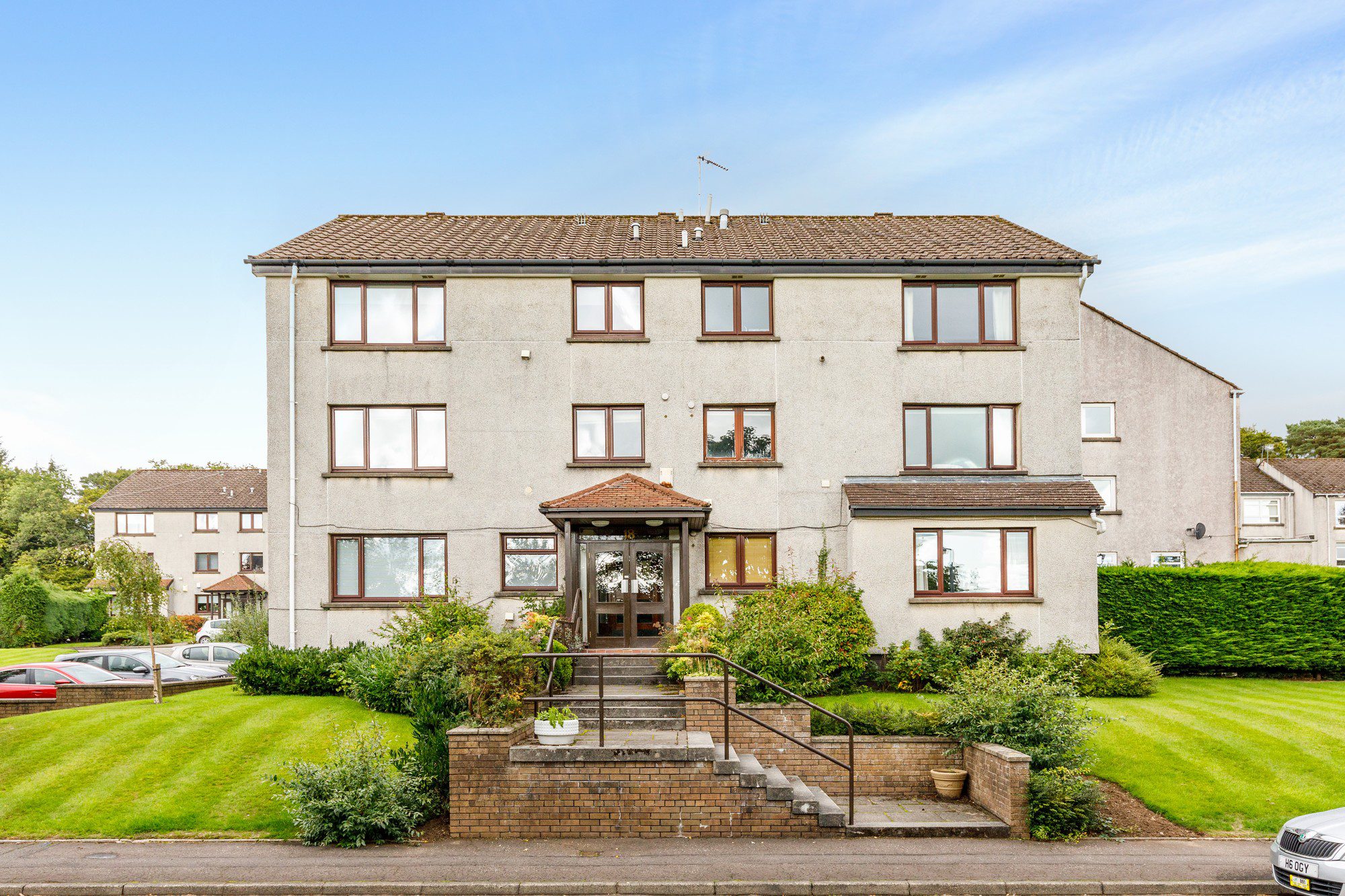 Buchanan Drive, Newton Mearns Nicol Estate Agents