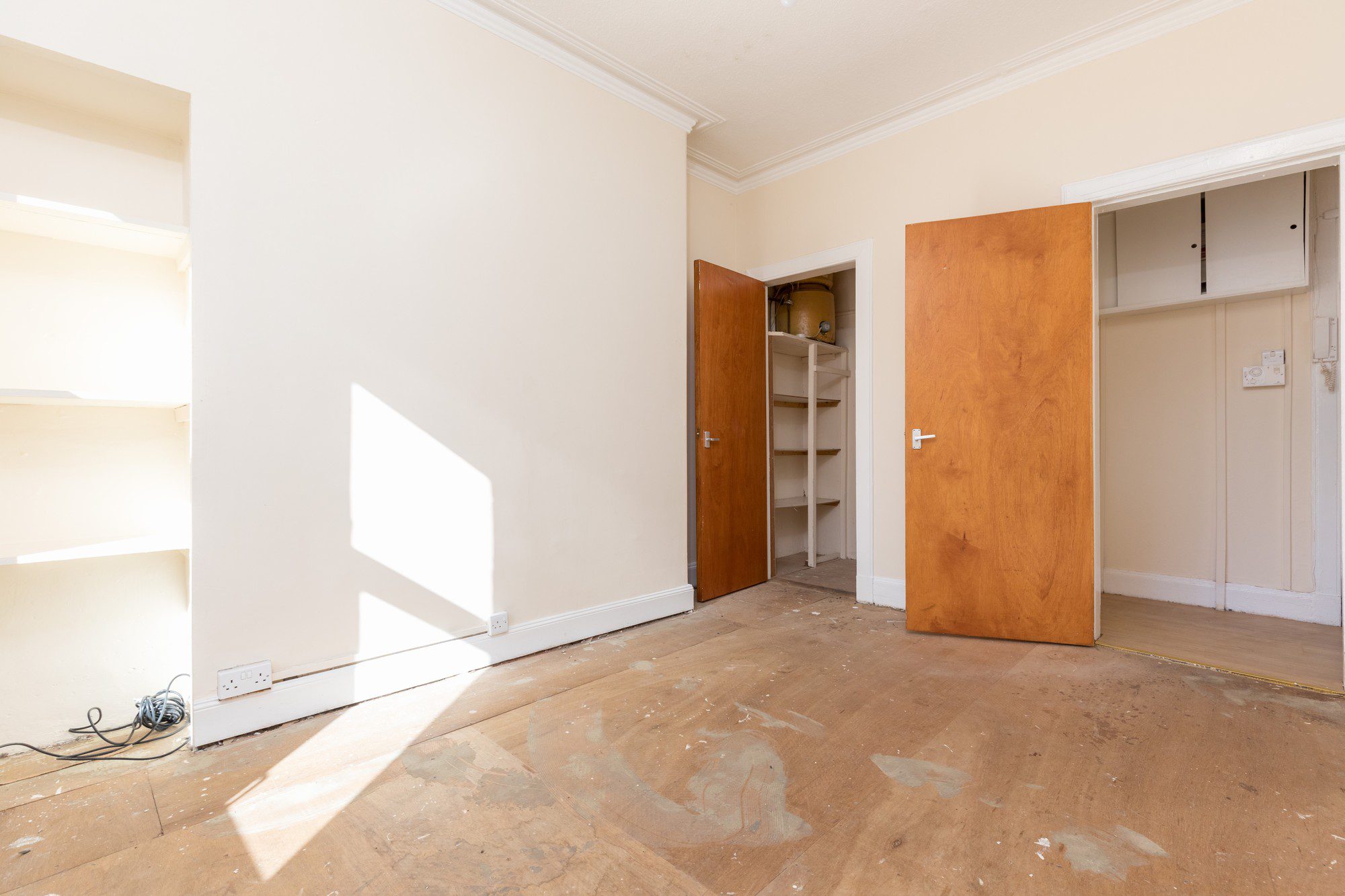 Newlands Road, Cathcart Nicol Estate Agents