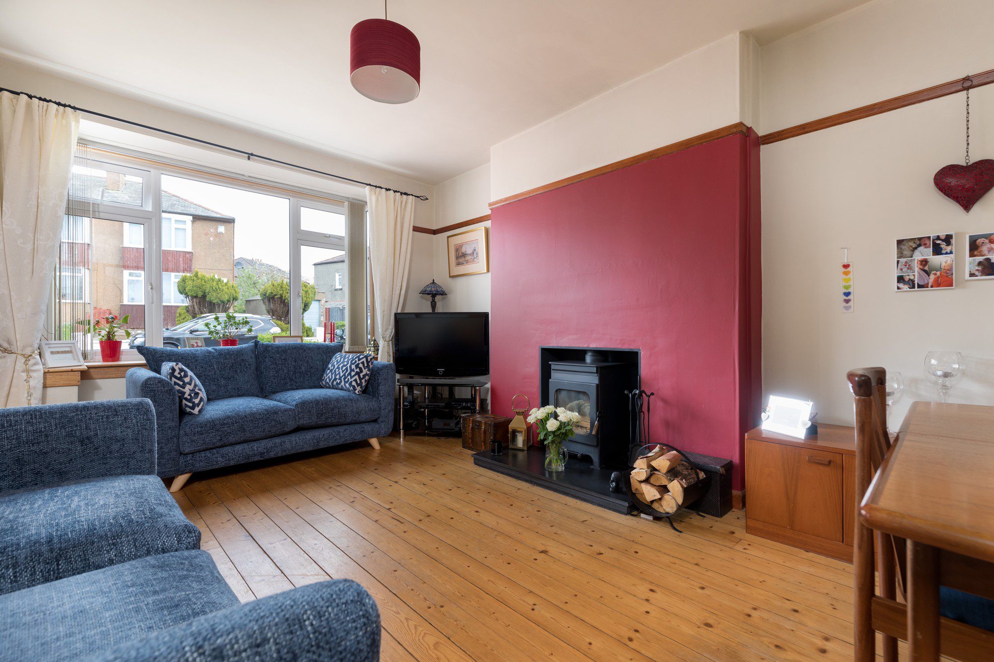 The Oval, Clarkston Nicol Estate Agents