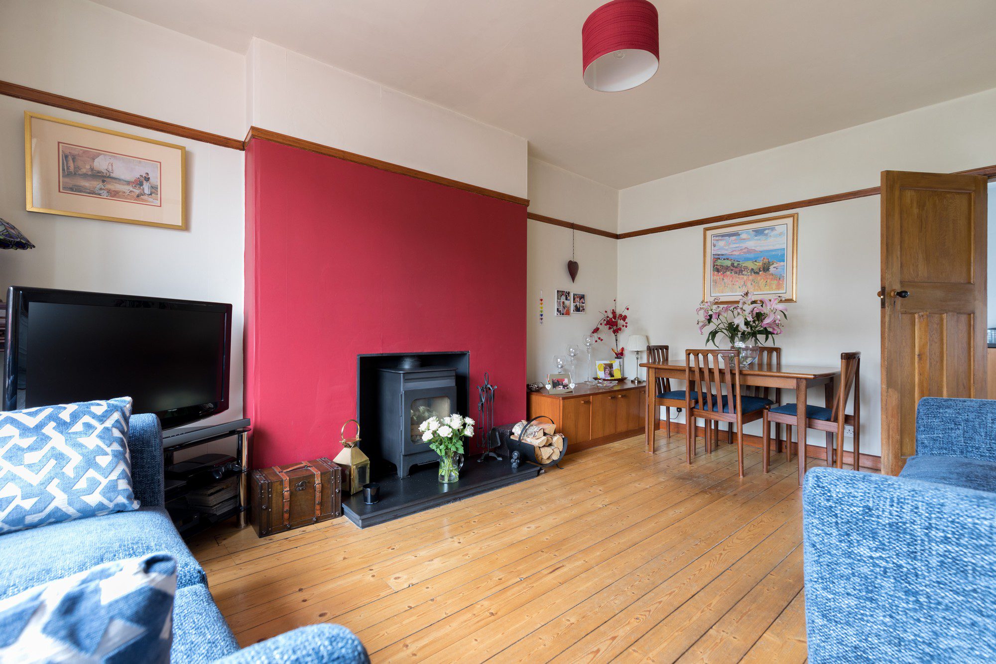 The Oval, Clarkston Nicol Estate Agents