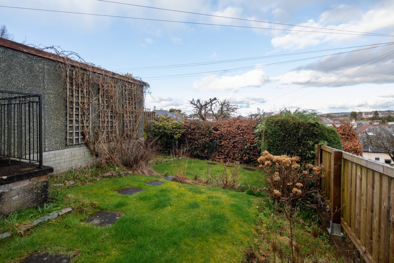 Craighill Drive, Clarkston Nicol Estate Agents