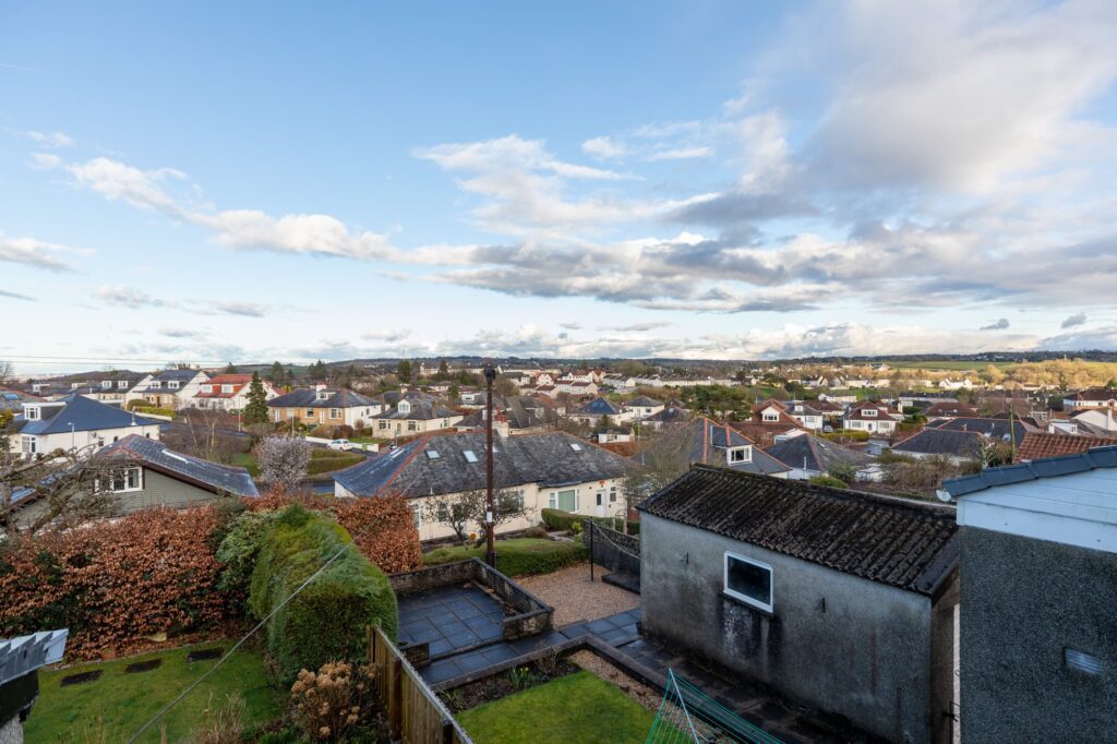 Craighill Drive, Clarkston Nicol Estate Agents