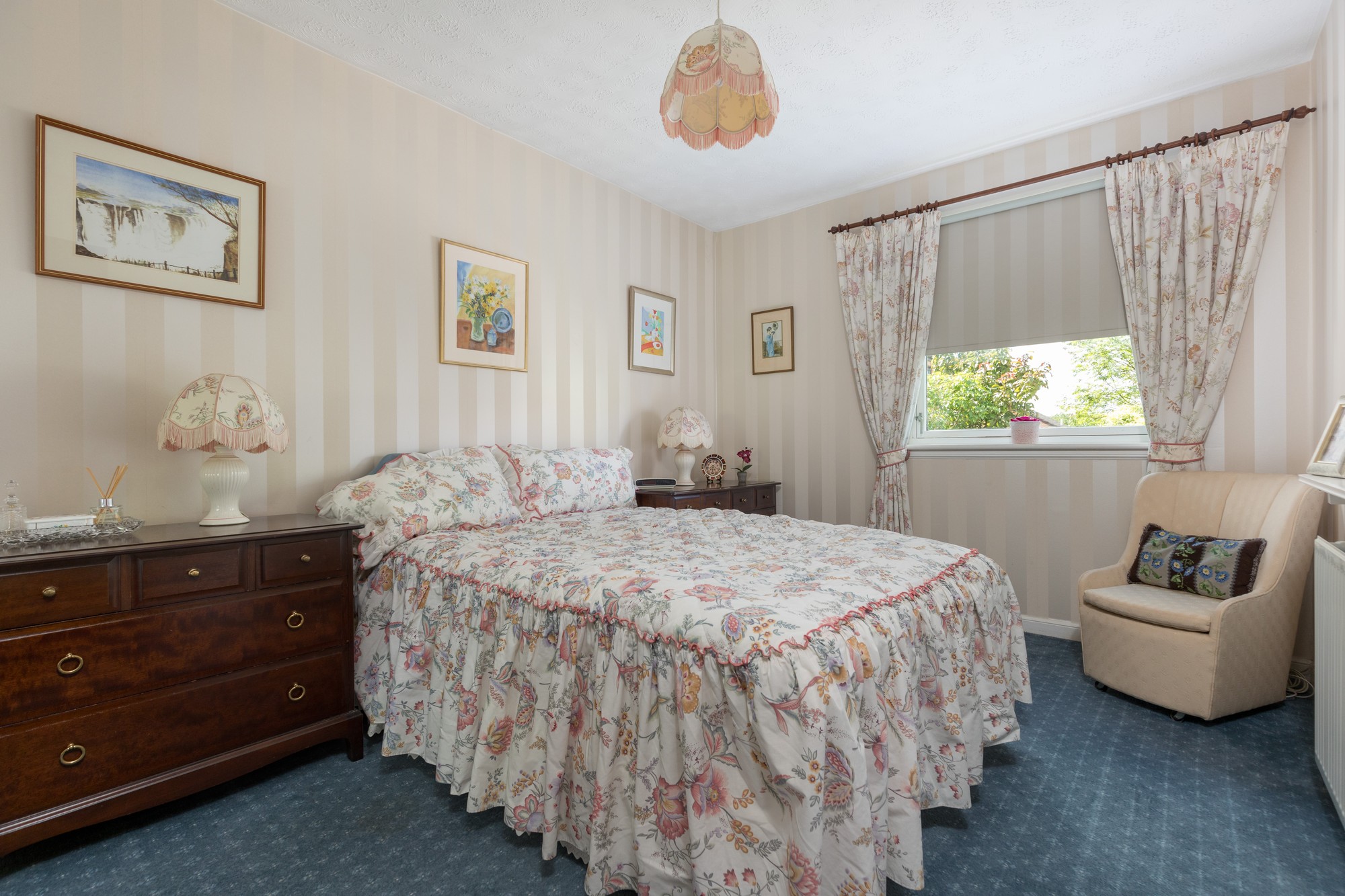 Carleton Gate, Giffnock Nicol Estate Agents