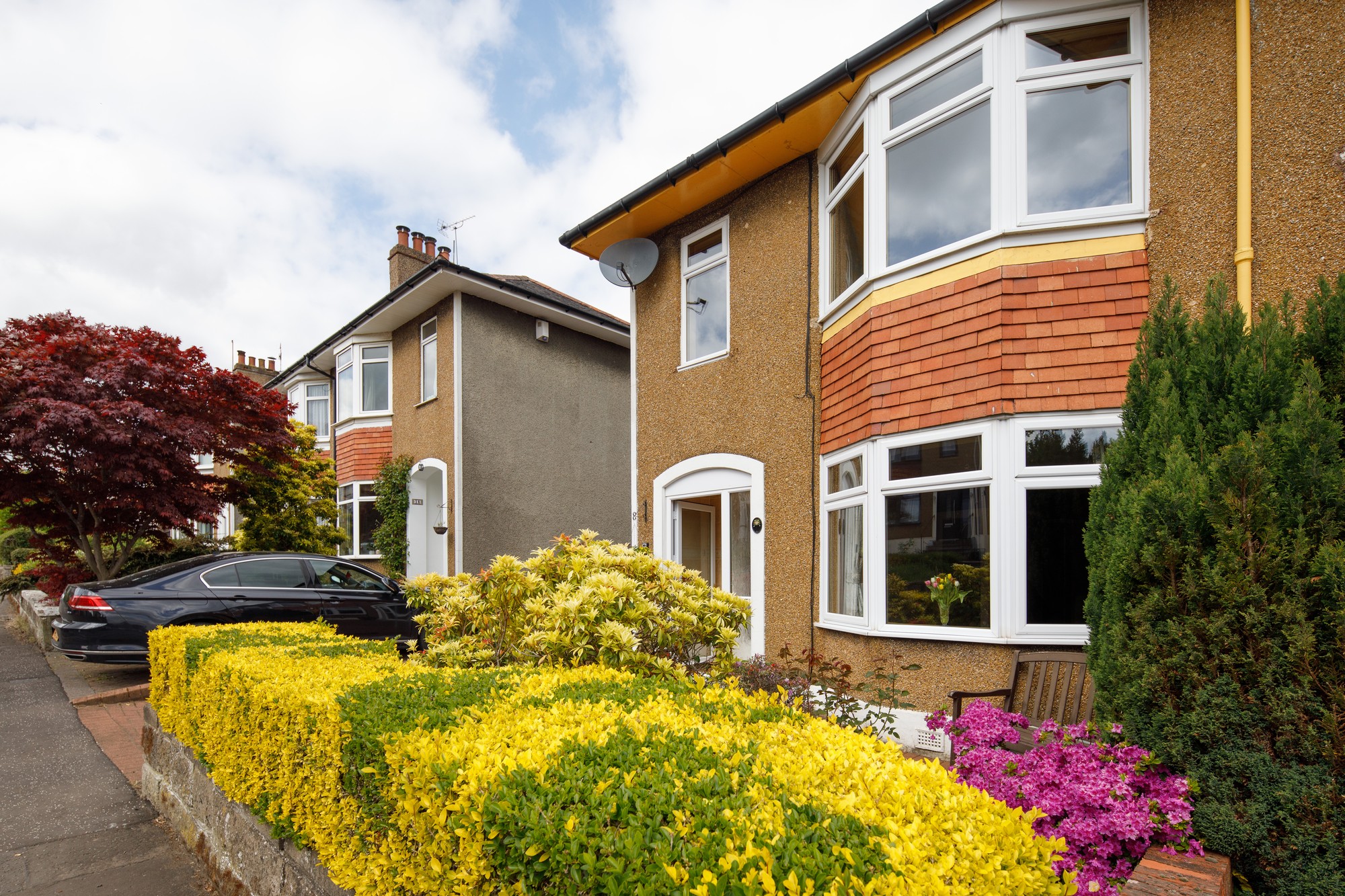 Hillview Drive, Clarkston - Nicol Estate Agents